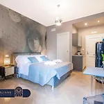 Gate - Luxury Affittacamere 3*