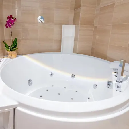 بيت ضيافة Gate - Luxury باري